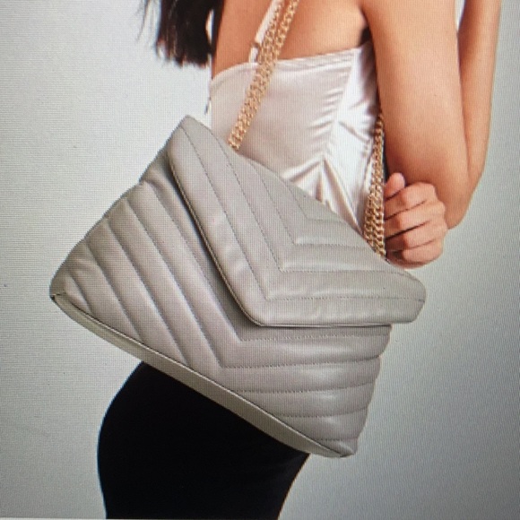 Chevron Print Bag - Picture 3 of 8